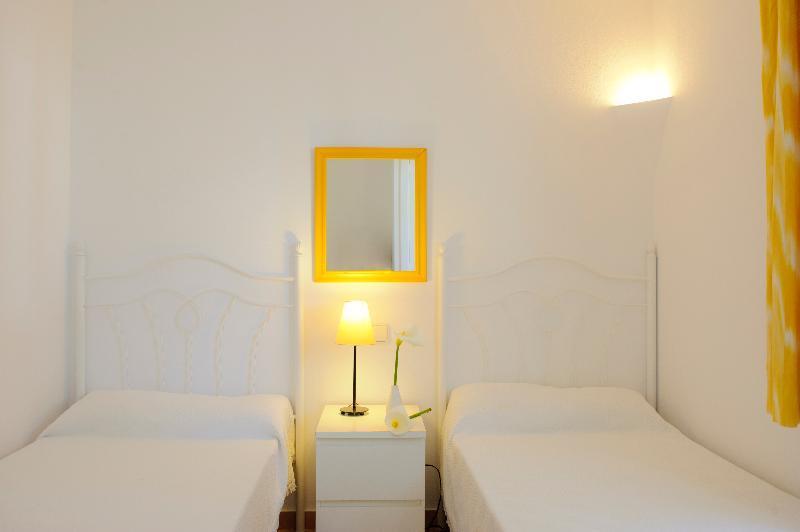 Pineda Villa *
